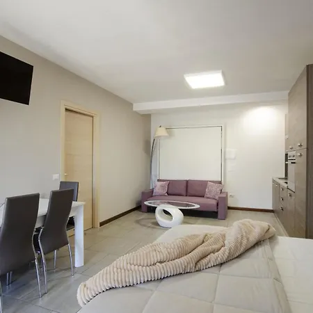 Smeralda Flats Apartment