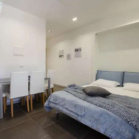 Smeralda Flats Apartment *