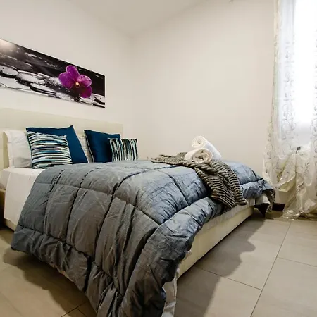 Apartament Smeralda Flats *